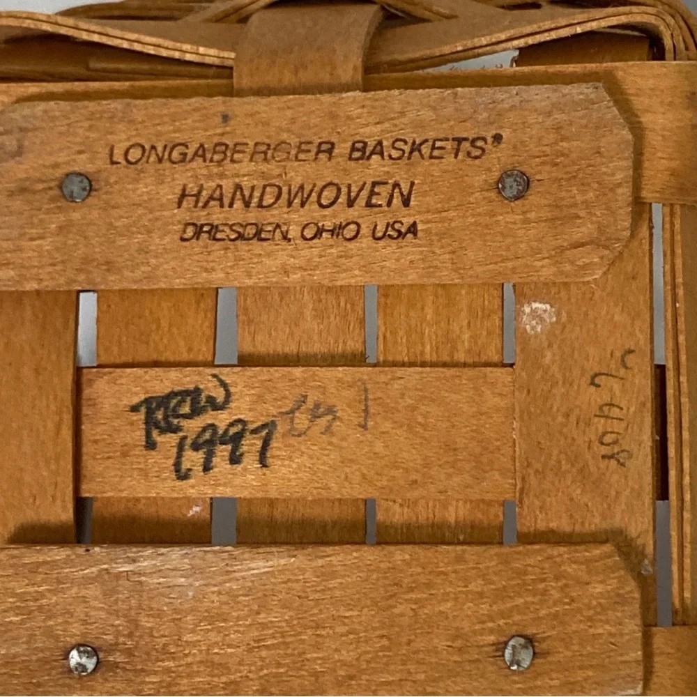 LONGABERGER 1997 Small Mini Round Planter Basket Leather Handles 4.5 x 3 in Tall